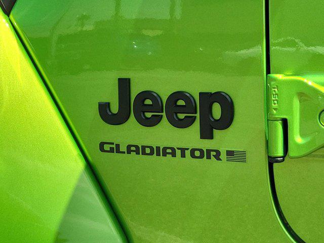 new 2025 Jeep Gladiator car, priced at $38,751