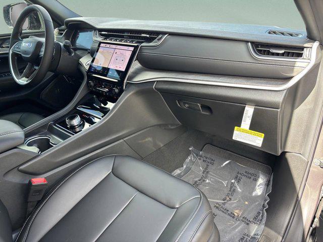 new 2025 Jeep Grand Cherokee L car, priced at $42,138