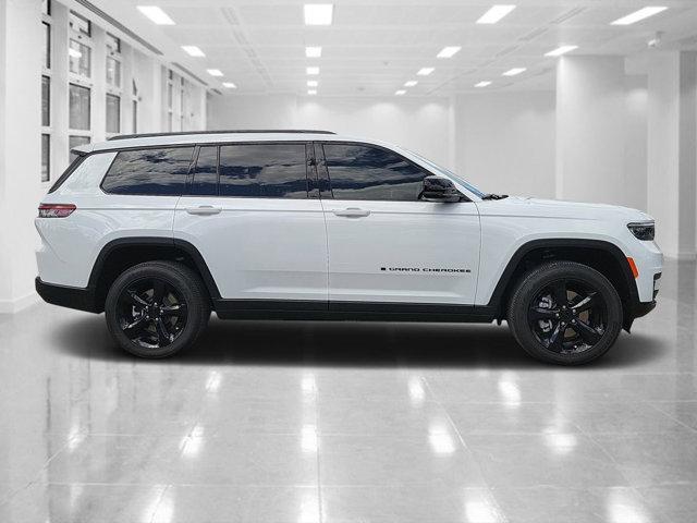 new 2025 Jeep Grand Cherokee L car, priced at $44,751