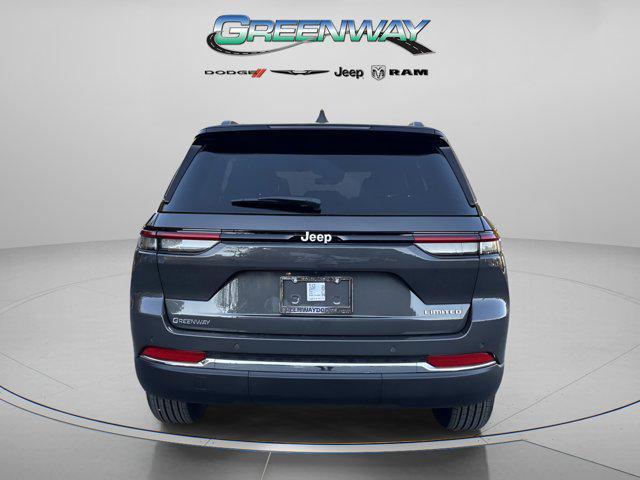 new 2025 Jeep Grand Cherokee car, priced at $35,597