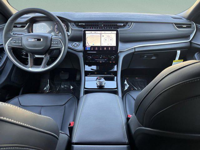 new 2025 Jeep Grand Cherokee car, priced at $35,597