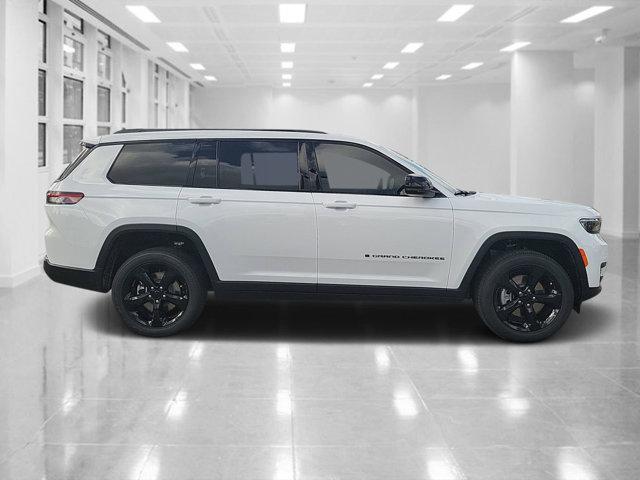 new 2025 Jeep Grand Cherokee L car, priced at $40,669