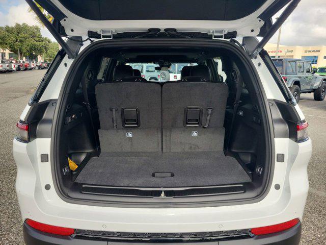 new 2025 Jeep Grand Cherokee L car, priced at $40,669