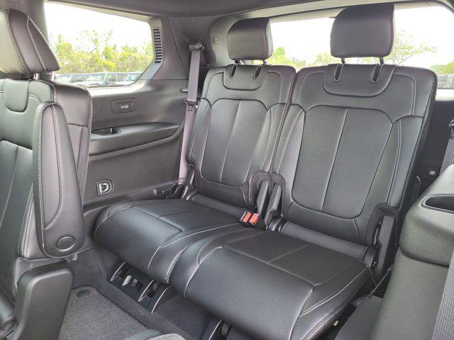 new 2025 Jeep Grand Cherokee L car, priced at $41,704