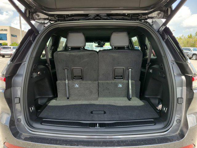 new 2025 Jeep Grand Cherokee L car, priced at $41,704