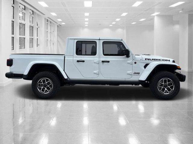 new 2025 Jeep Gladiator car, priced at $46,906