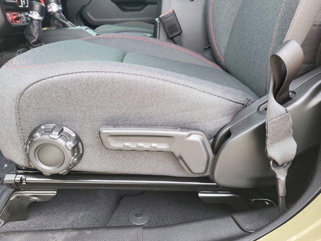 new 2025 Jeep Gladiator car, priced at $46,875