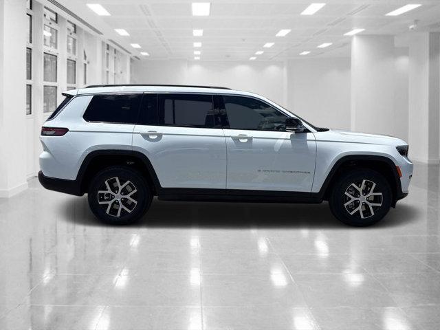 new 2025 Jeep Grand Cherokee L car, priced at $36,900