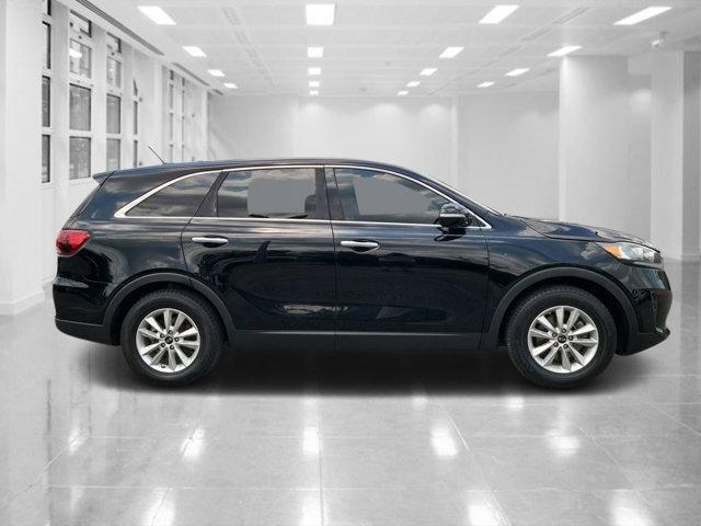 used 2019 Kia Sorento car, priced at $9,900