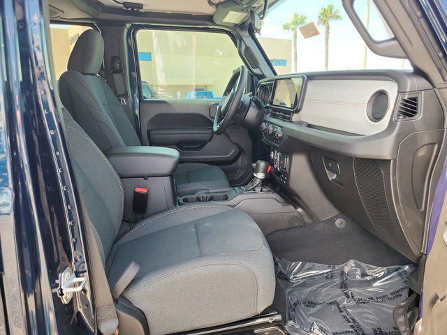 new 2025 Jeep Gladiator car, priced at $38,656