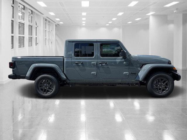 new 2025 Jeep Gladiator car, priced at $41,417