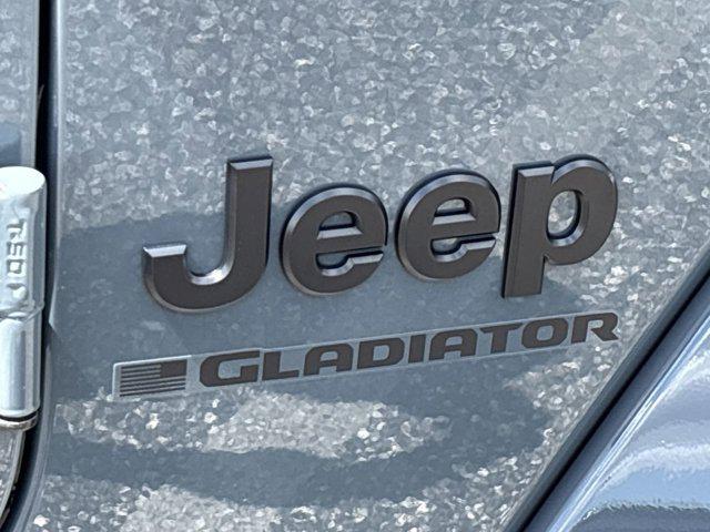 new 2025 Jeep Gladiator car, priced at $41,417