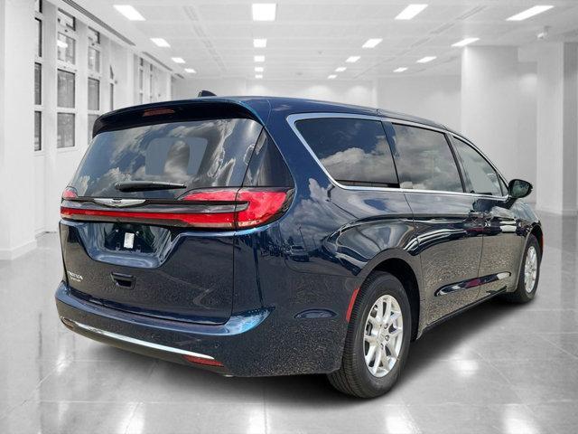 new 2025 Chrysler Pacifica car, priced at $44,610