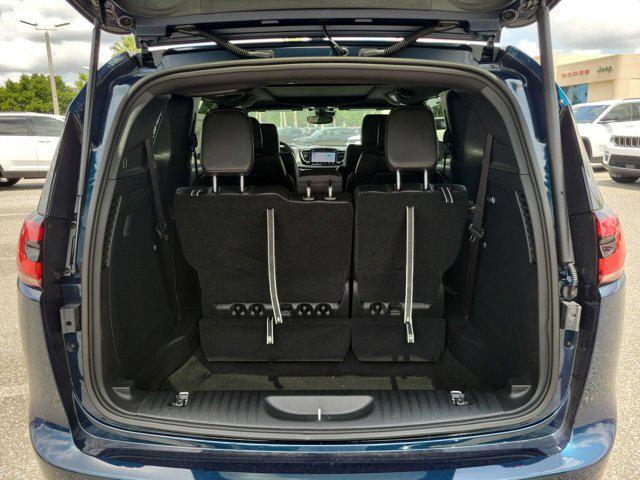 new 2025 Chrysler Pacifica car, priced at $44,610