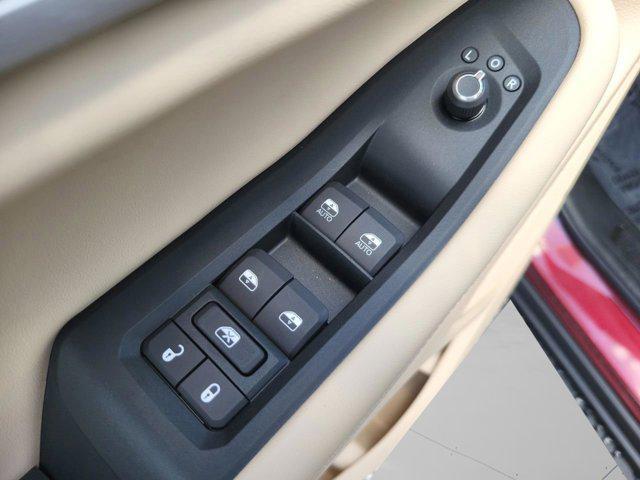 new 2025 Jeep Grand Cherokee L car, priced at $40,877