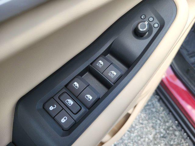 new 2025 Jeep Grand Cherokee L car, priced at $43,035