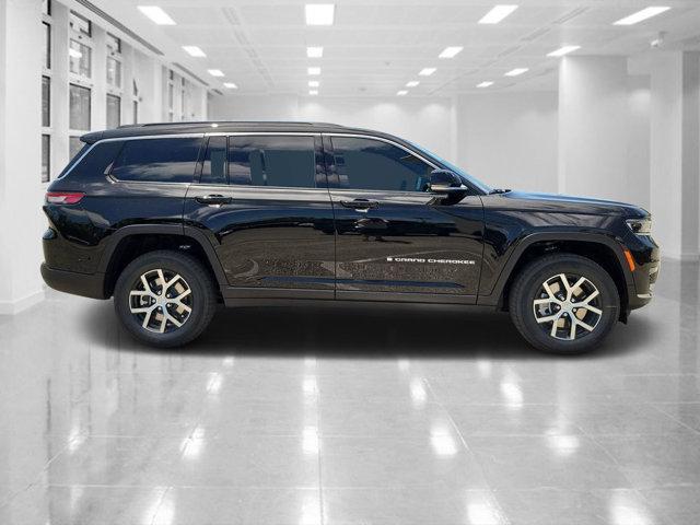 new 2025 Jeep Grand Cherokee L car, priced at $41,904