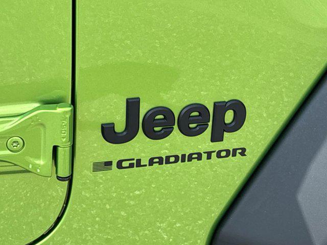 new 2025 Jeep Gladiator car, priced at $39,358