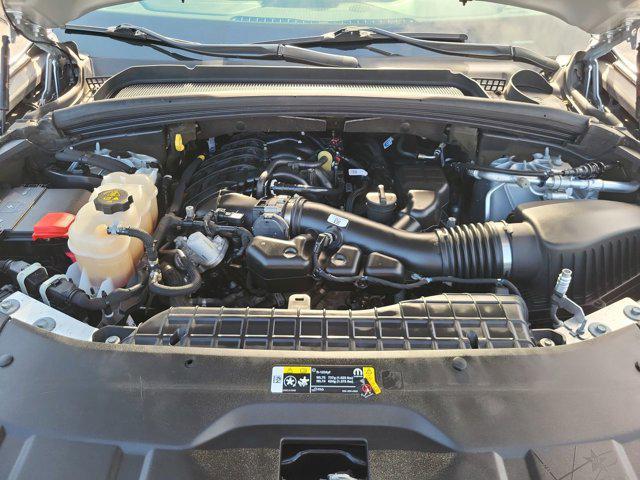 used 2023 Jeep Grand Cherokee car, priced at $24,978