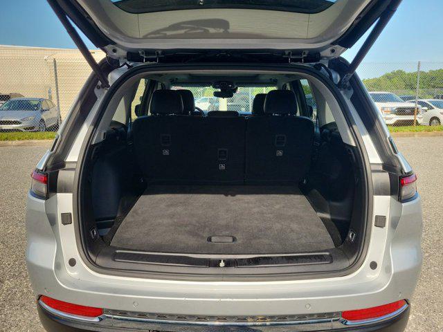 used 2023 Jeep Grand Cherokee car, priced at $24,978