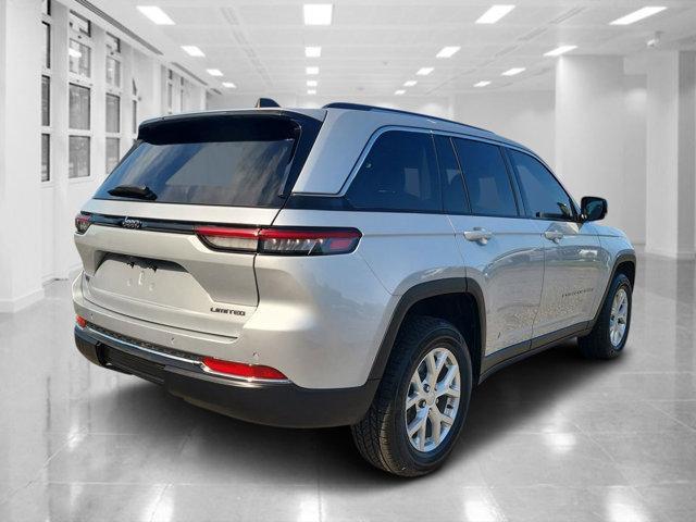 used 2023 Jeep Grand Cherokee car, priced at $24,978