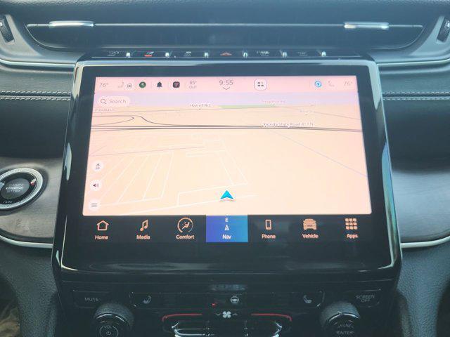 used 2023 Jeep Grand Cherokee car, priced at $24,978