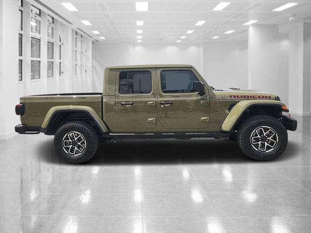 new 2025 Jeep Gladiator car, priced at $48,712