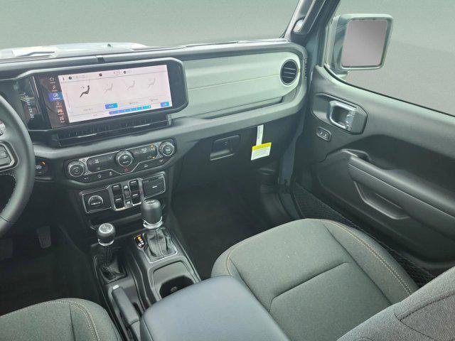 new 2025 Jeep Wrangler car, priced at $34,250