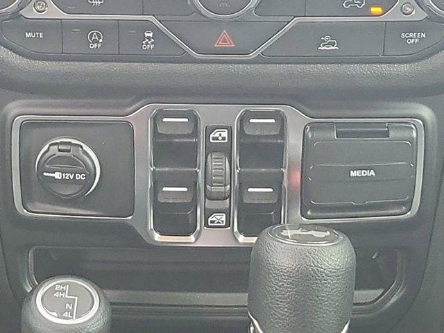 new 2025 Jeep Wrangler car, priced at $34,250