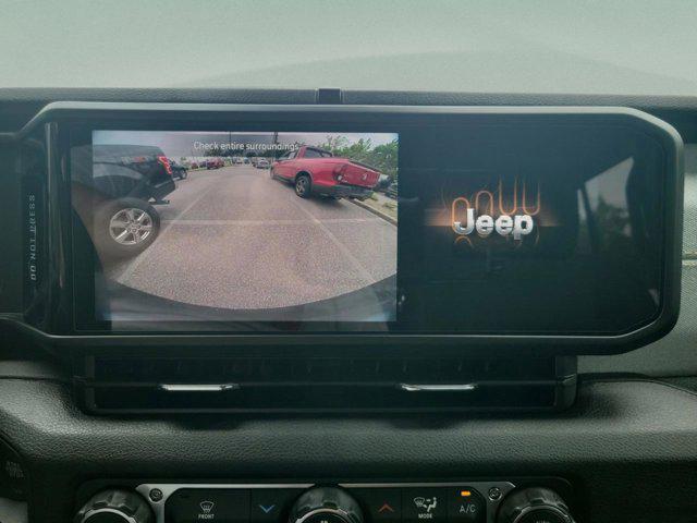 new 2025 Jeep Wrangler car, priced at $34,250