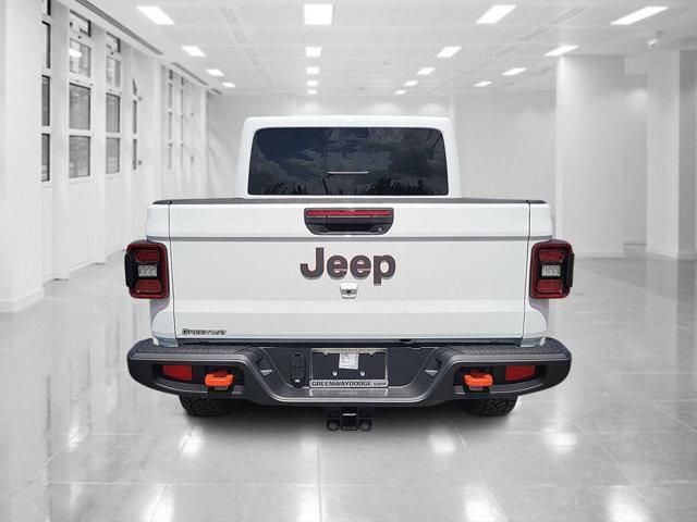 new 2025 Jeep Gladiator car, priced at $44,421