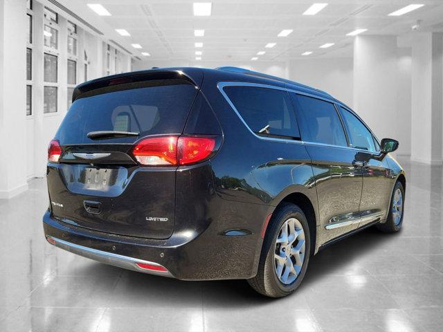 used 2020 Chrysler Pacifica car, priced at $20,326