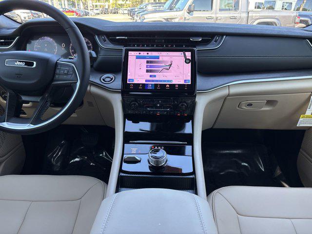 new 2025 Jeep Grand Cherokee L car, priced at $40,515