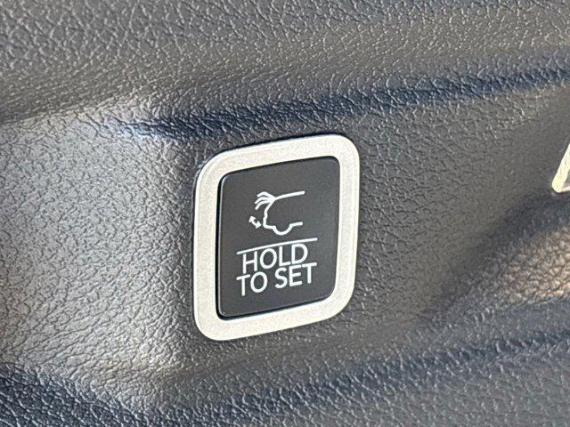 new 2025 Jeep Grand Cherokee L car, priced at $40,515