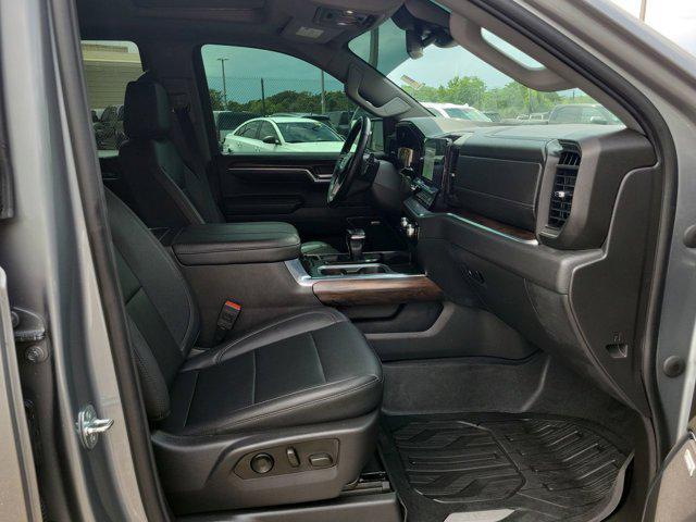 used 2023 GMC Sierra 1500 car, priced at $44,590