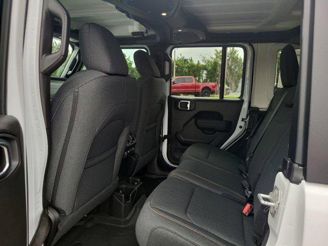 new 2025 Jeep Wrangler car, priced at $39,962