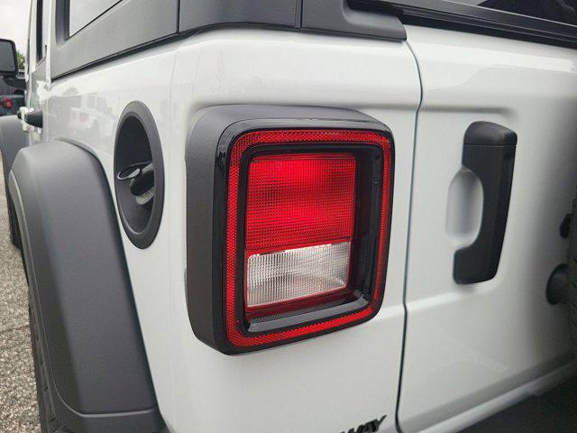 new 2025 Jeep Wrangler car, priced at $39,962