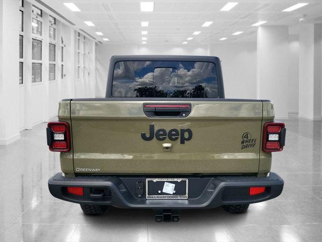 new 2025 Jeep Gladiator car, priced at $40,365