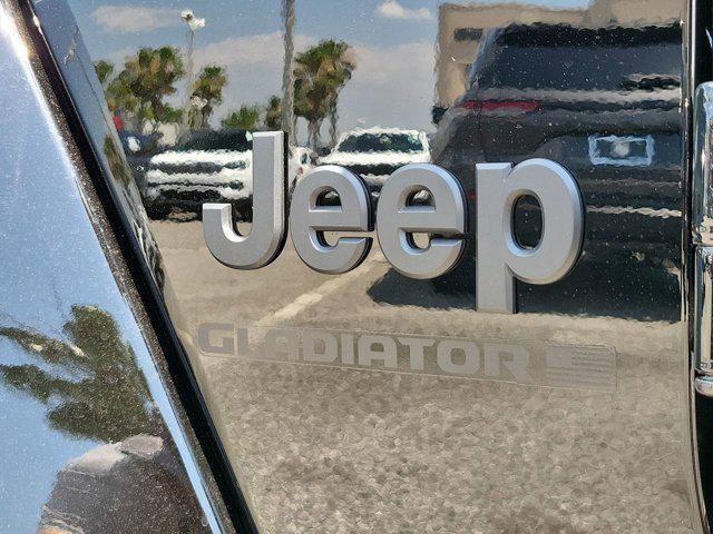 new 2024 Jeep Gladiator car, priced at $40,300