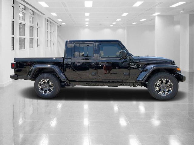 new 2024 Jeep Gladiator car, priced at $40,300