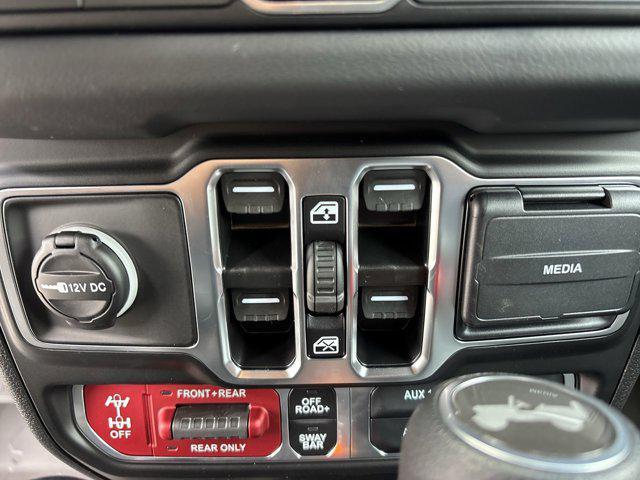new 2025 Jeep Wrangler car, priced at $53,700