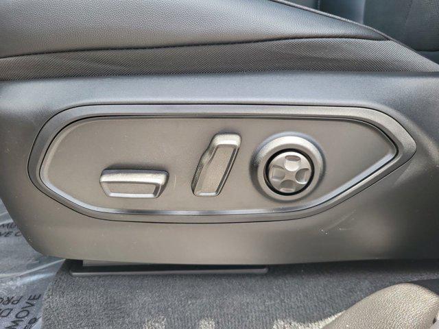 new 2025 Jeep Grand Cherokee L car, priced at $40,437