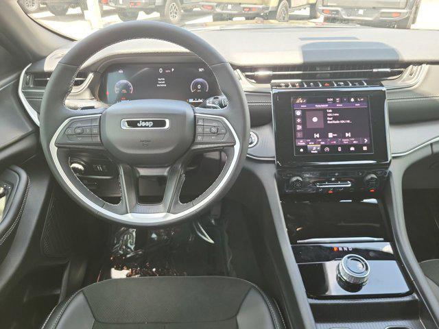 new 2025 Jeep Grand Cherokee L car, priced at $40,437