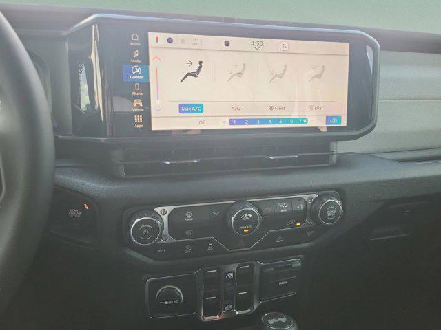 new 2025 Jeep Wrangler car, priced at $38,250