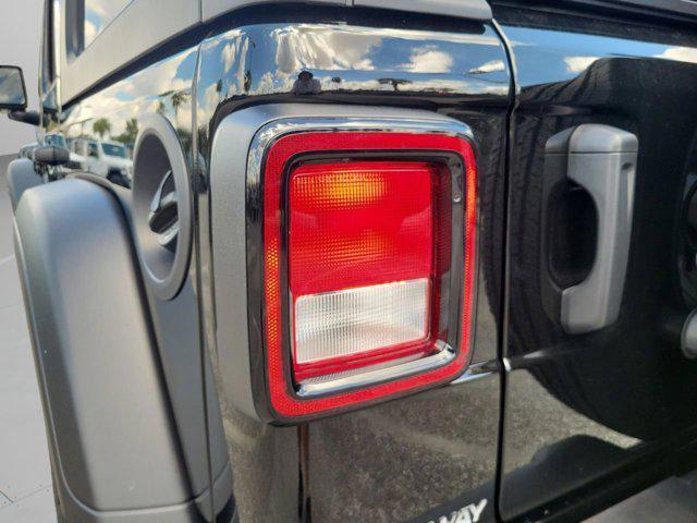 new 2025 Jeep Wrangler car, priced at $38,250