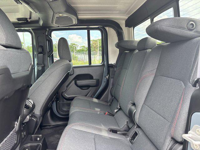 new 2025 Jeep Gladiator car, priced at $48,897