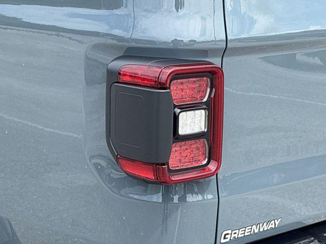 new 2025 Jeep Gladiator car, priced at $45,370