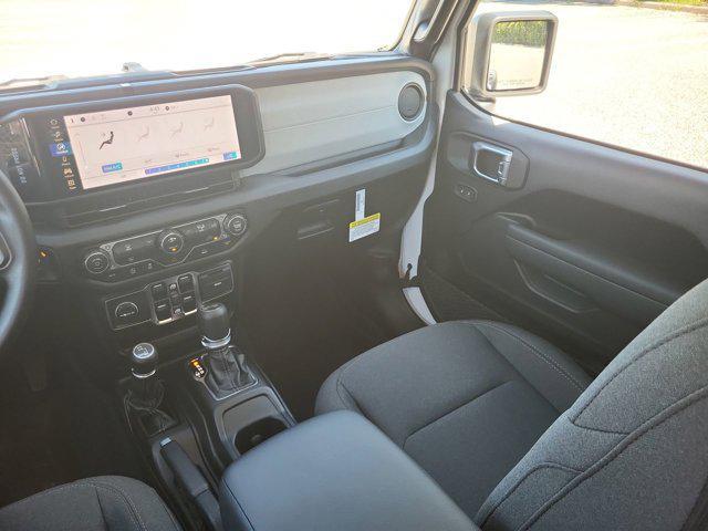 new 2026 Jeep Wrangler car, priced at $41,048