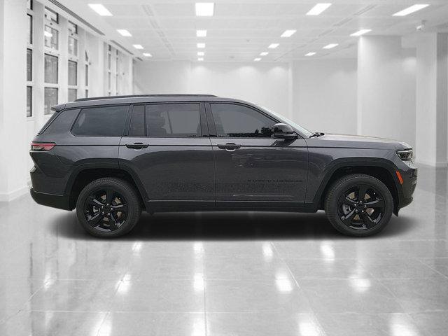 new 2024 Jeep Grand Cherokee L car, priced at $42,104