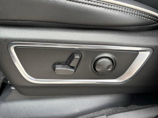 new 2025 Ram 1500 car, priced at $56,185